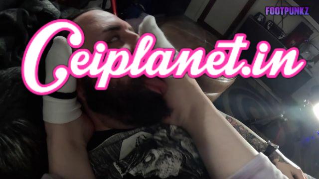 Footpunkz – Late Night Surprise BBW Foot Smelling   Gagging Handjob