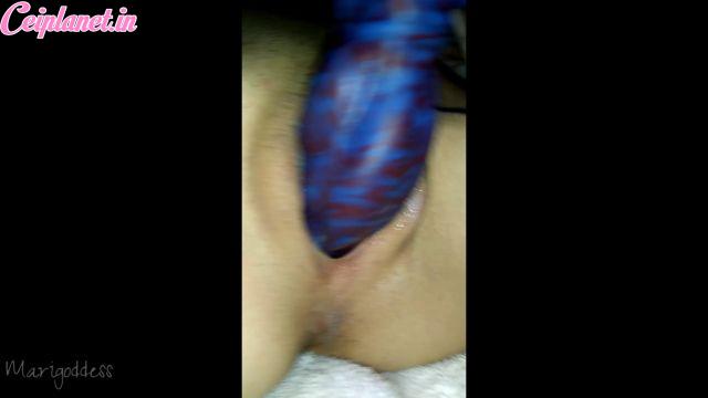 Marigoddess – Close Up Back To Back Squirt