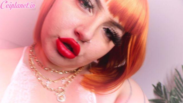 Miss Bijoux – Big Red Lips