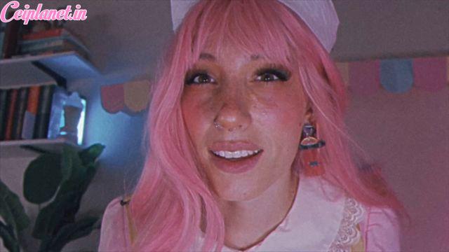 Elle Marz – Giant Alien ice cream shop Asmr