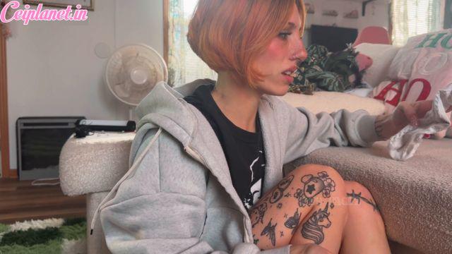 Elle Marz – Magic control self foot worship