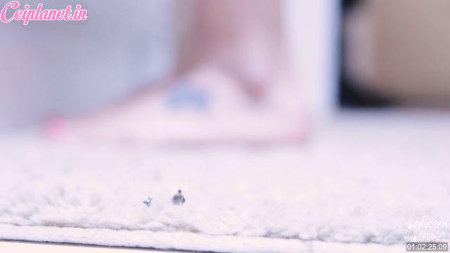 Godqueen Giantess  – b sides