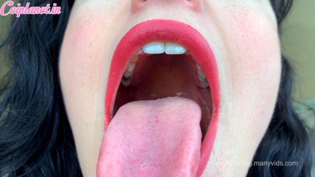 Molly Darling – Giantess Teases and Eats You – Vore