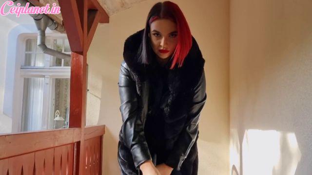 FemdomFoto – Lady Kat – Caned On The Balcony (German)