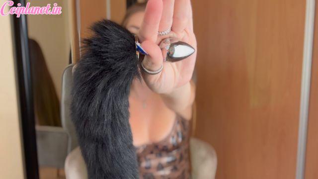 Goddess Roxy – Roxtober Tail Training