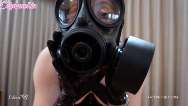 Latex n Chill – Experiment goes ORGASMICALLY wrong for test subject
