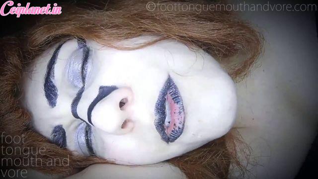 Foot Tongue Mouth and Vore – The Cave Woman (Epic Vore SFX with 3rd   1st Person Perspectives)