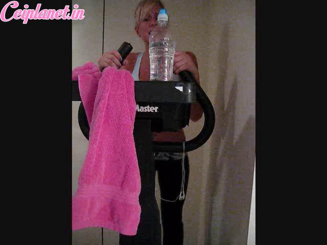 Bikini Blackmail Ballbust Lyne – So YouRe The Creepy Guy That Goes To The Gym Only To Check Out The Hot Chicks