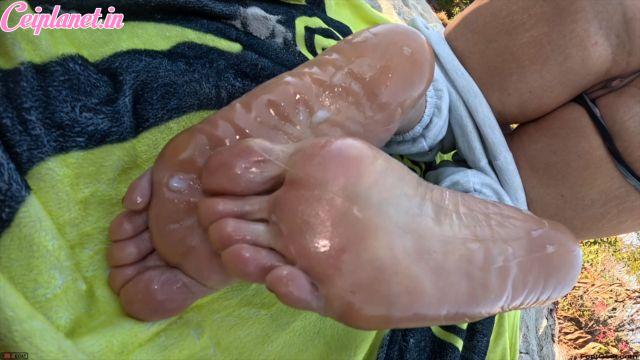 Feet Goat – Summer Sexy Feet Footjob Handjob At The Beach With Big Load Cum On Soles