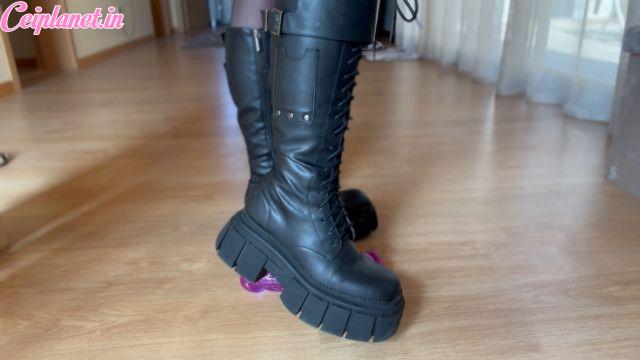 Goddess Roxy – Your Pain Is My Pleasure – CBT