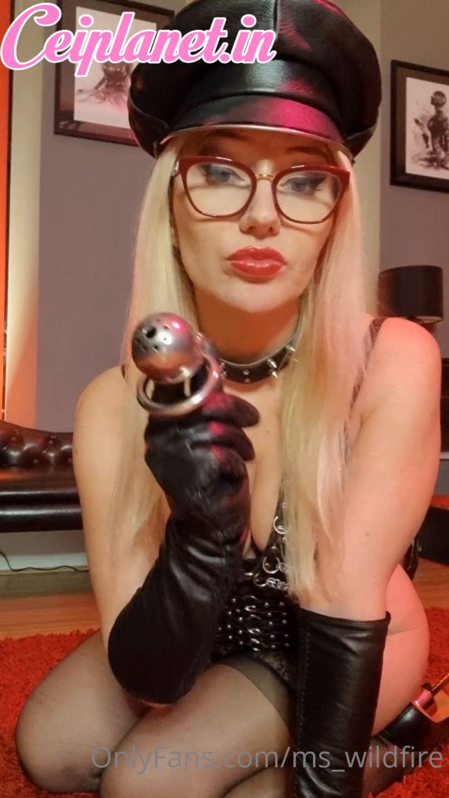 Mistress Alexandra Wildfire – For Those Of You That Are Late To The Locktober
