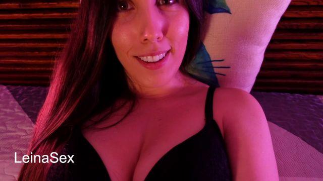 Leina Sex – Una réplica de tu polla Leina Sex – Una réplica de tu polla