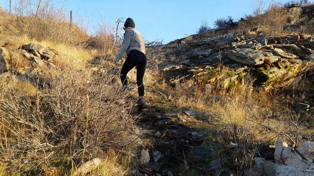 Hazel Simone – Outdoor Hiking Fun Pov