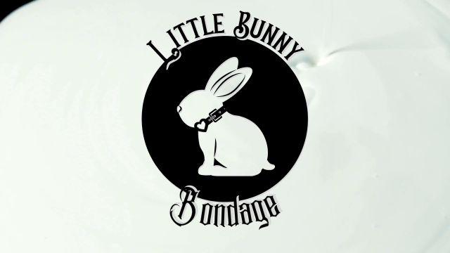 Littlebunnyb – Hairy Pussy Tentacle Fuck