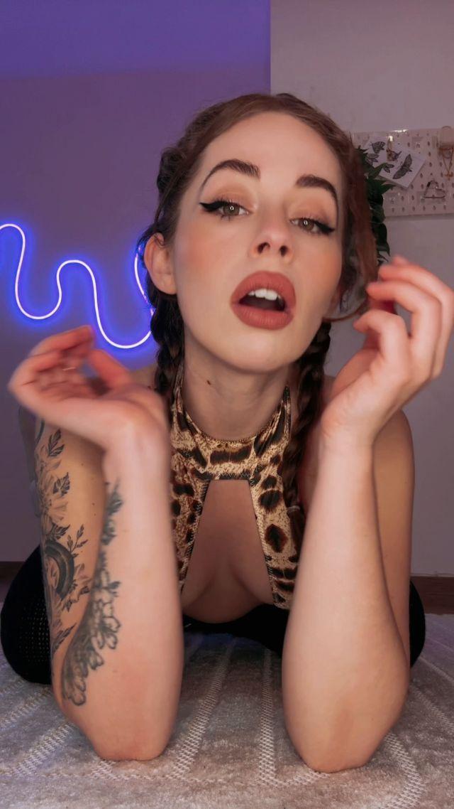 Official Goddess Sky – Eye Contact Challenge Blowjob Edition