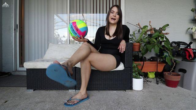 Princess Ivory – Ivory s Ball Game