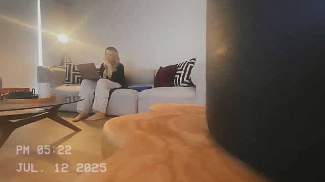 Anna Scot – Agent Anna Without Protection