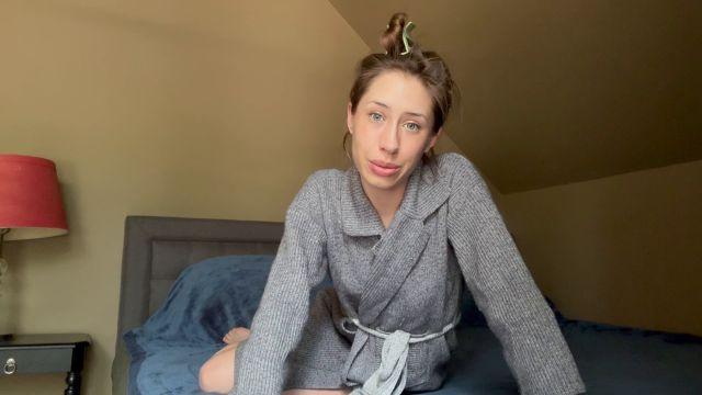 Jadenrayne – Stepmummy Is Humming For Cummies 1080p