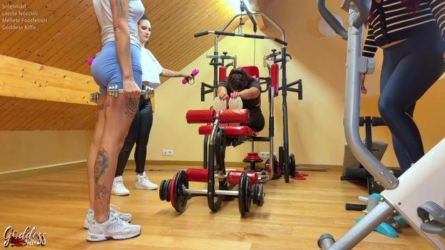 Kiffa Feet – 8 Stinky Feet Foot Worship – Melle m And Solesmad And Lana Noccioli Make Two Slaves Smell And Worship Their Sweaty Feet After Work Out