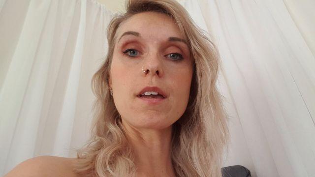 Lexi Snow – Home Wrecker Giantess Vore Lexi Snow – Home Wrecker Giantess Vore