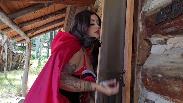 Luna Allora – They Call Her Red Riding Hood